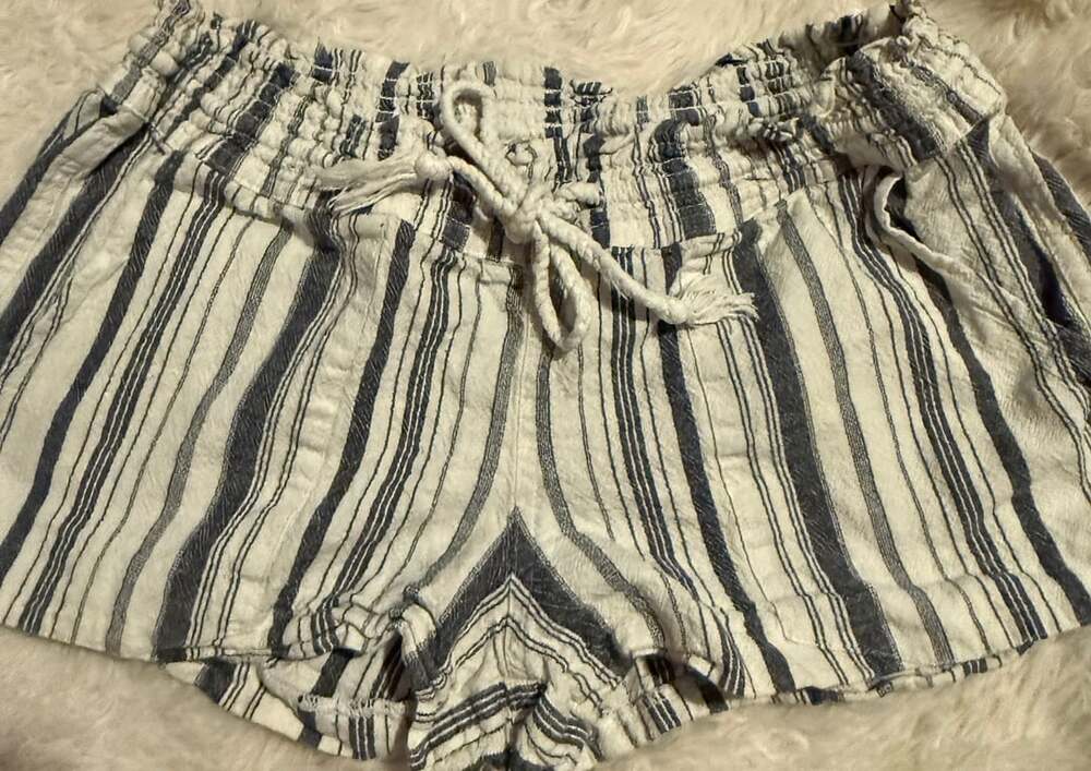 Roxy Striped Shorts Size XL 14 Blue White Drawstring Casual